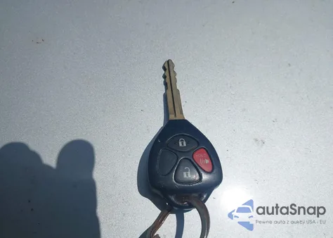 2011 Toyota Rav4 z USA, uszkodzony, nr VIN 2T3BF4DV0BW142724